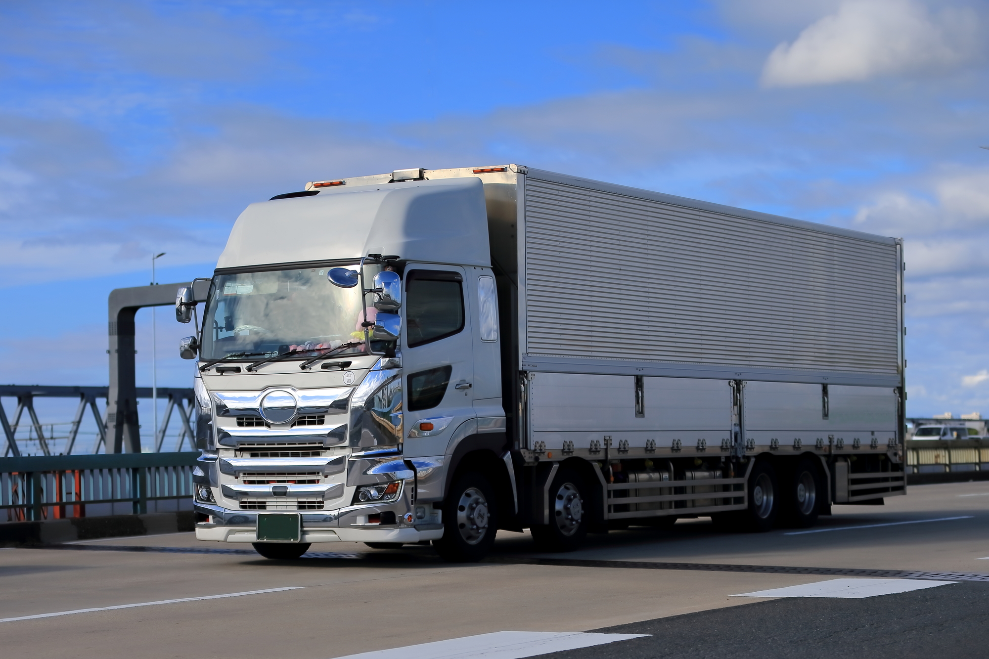 pixta_91761484_M (1)